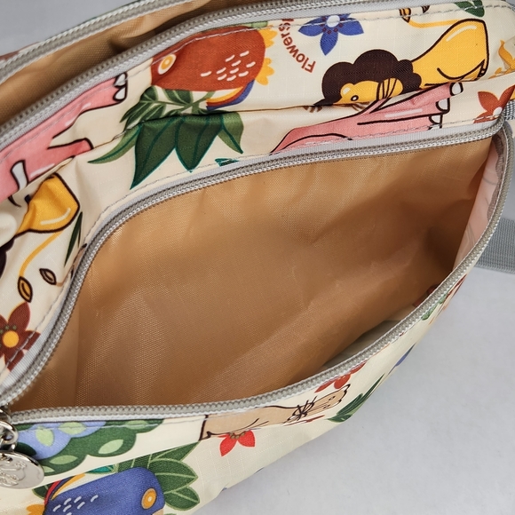 LeSportsac Wildlife Theme Crossbody Shoulder Bag - Picture 7 of 7